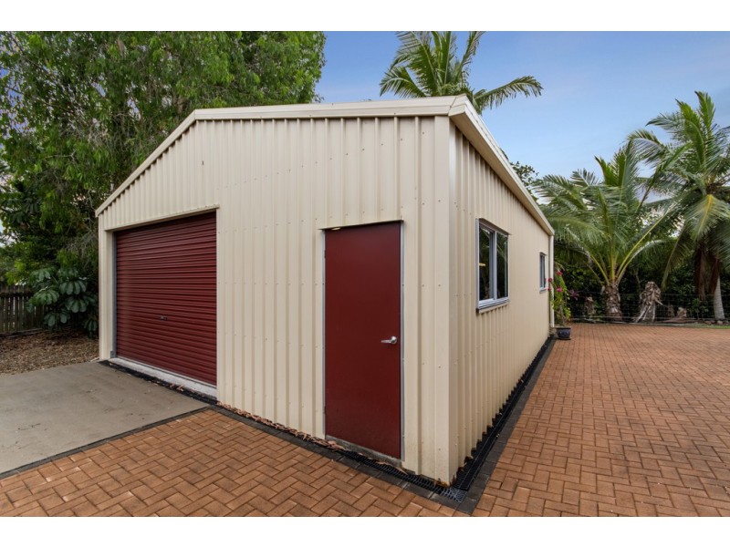 65 Endeavour Street, Port Douglas QLD 4877