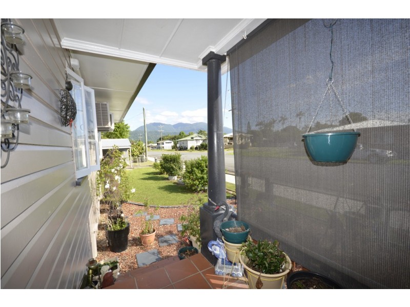 29 William Street, Mossman QLD 4873