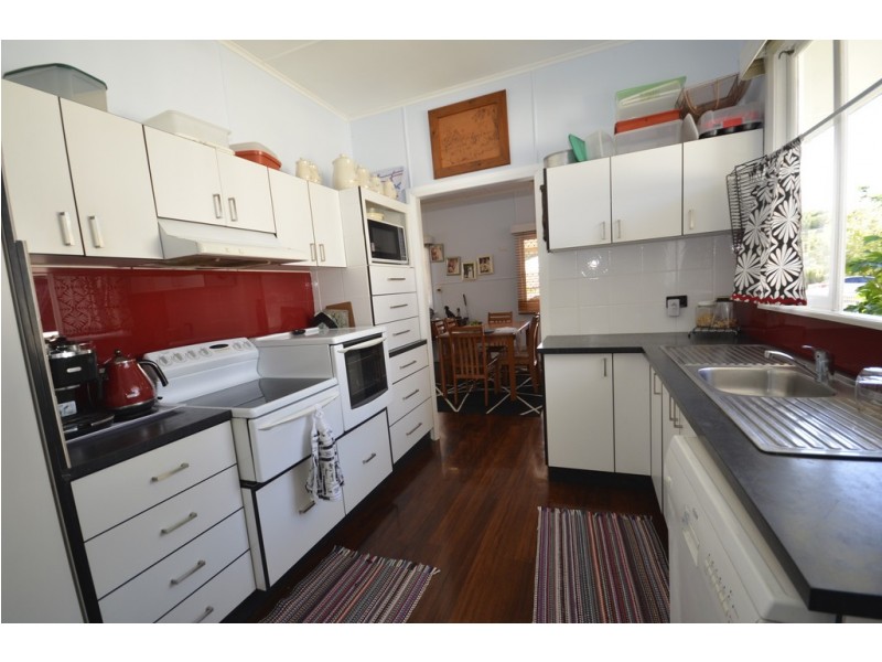 29 William Street, Mossman QLD 4873