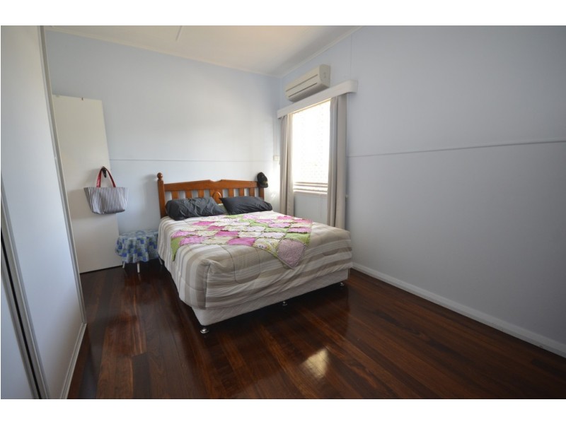 29 William Street, Mossman QLD 4873
