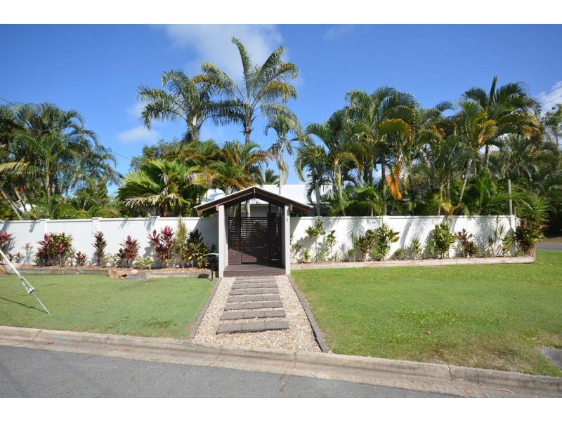 1 Seabrook Avenue, Port Douglas QLD 4877