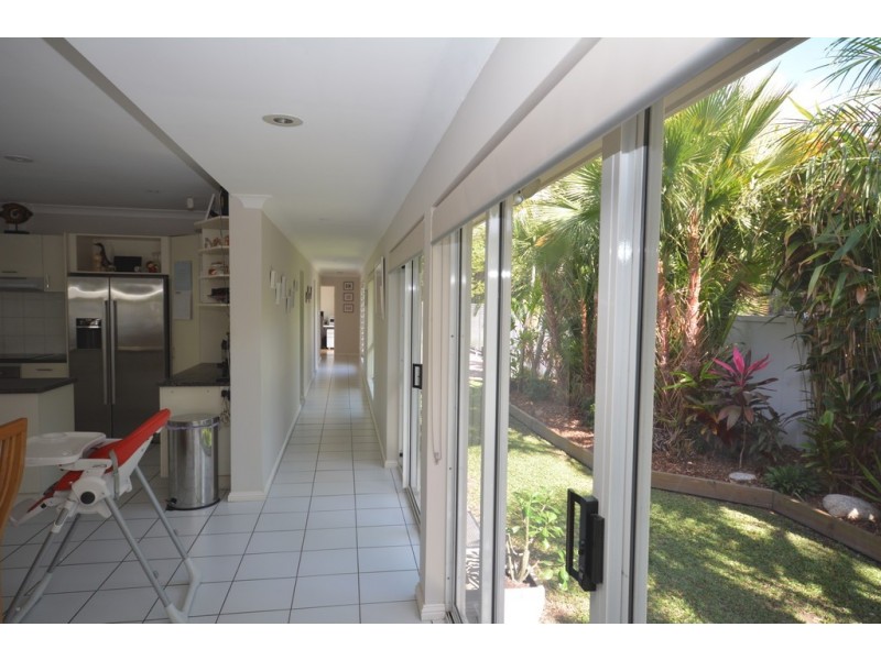 1 Seabrook Avenue, Port Douglas QLD 4877