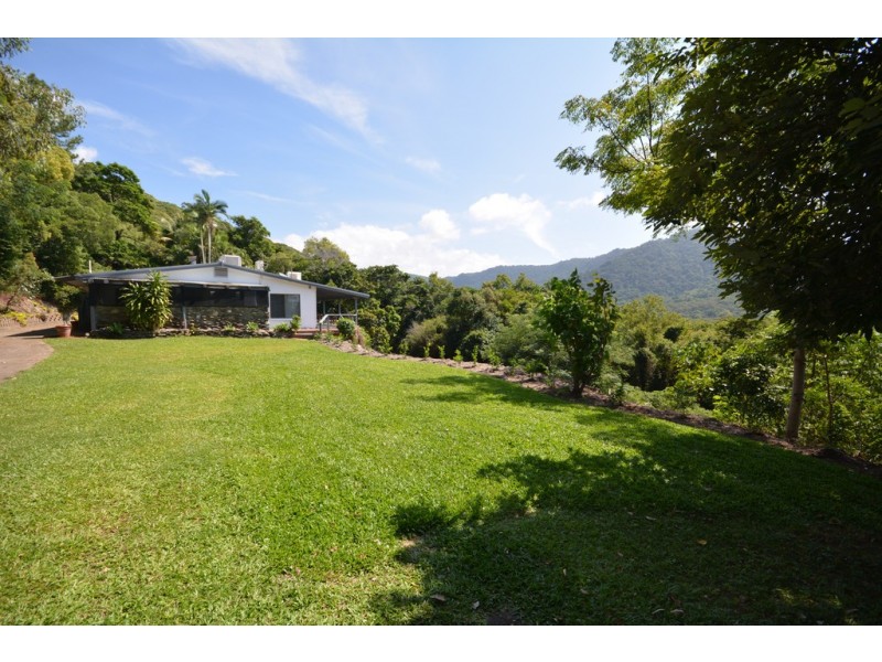 268 Mowbray River Road, Mowbray QLD 4877