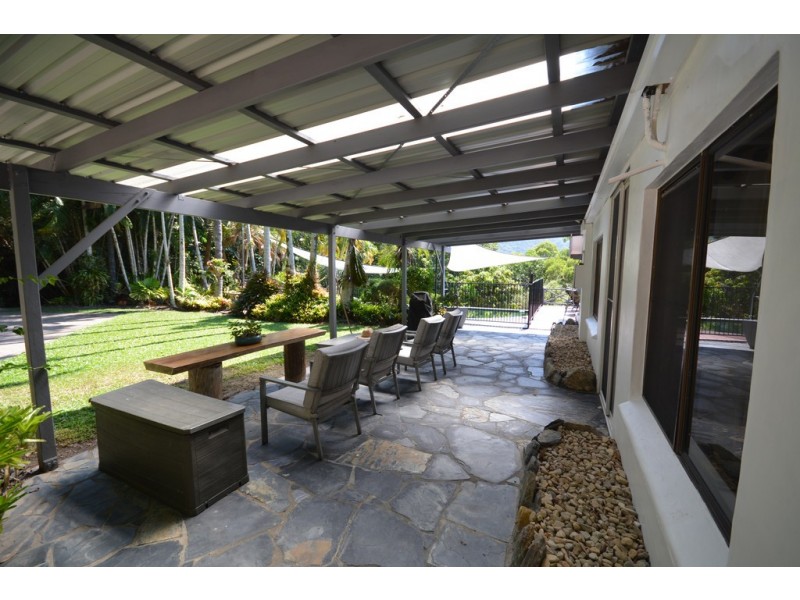 268 Mowbray River Road, Mowbray QLD 4877