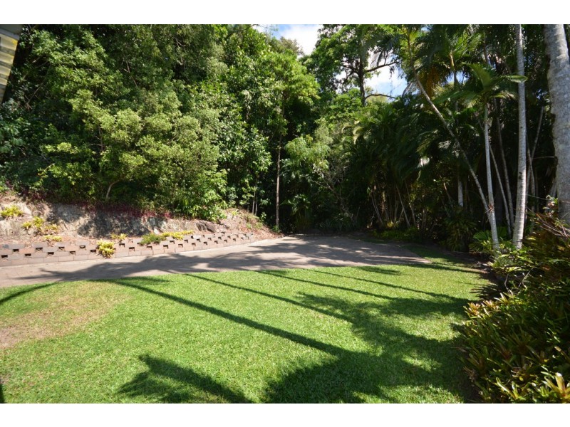 268 Mowbray River Road, Mowbray QLD 4877