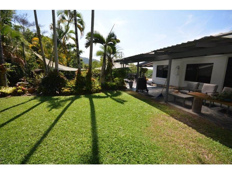 268 Mowbray River Road, Mowbray QLD 4877