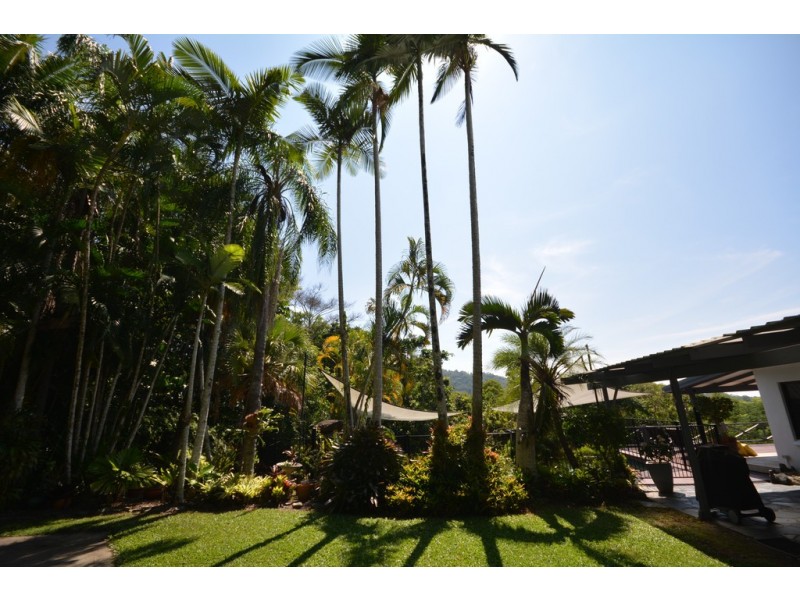 268 Mowbray River Road, Mowbray QLD 4877