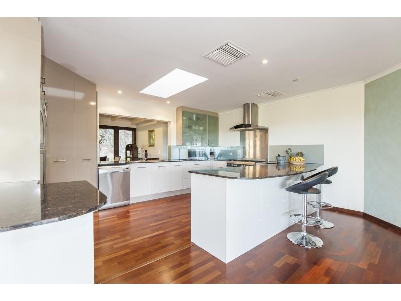 268 Mowbray River Road, Mowbray QLD 4877