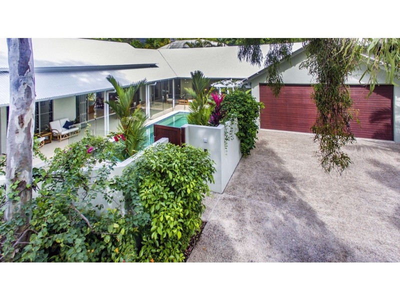 13 “The Sands”, 14 Barrier Street, Port Douglas QLD 4877