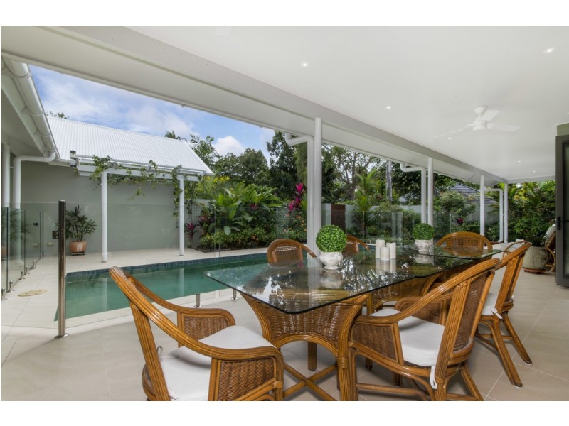 13 “The Sands”, 14 Barrier Street, Port Douglas QLD 4877