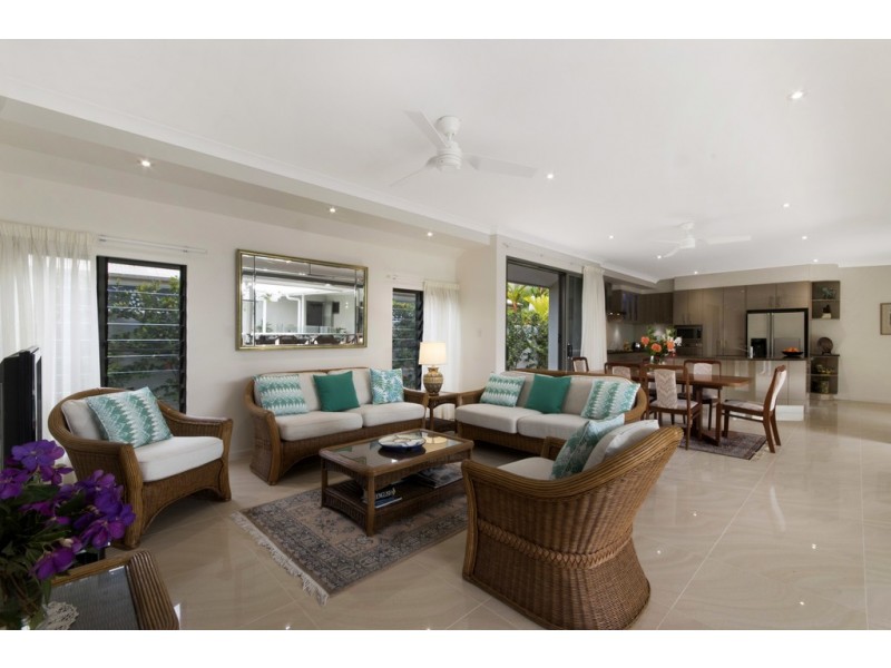 13 “The Sands”, 14 Barrier Street, Port Douglas QLD 4877