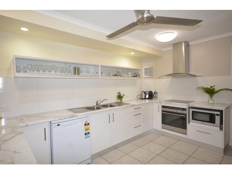 19 53-67 Nautilus Street (Fairways), Port Douglas QLD 4877