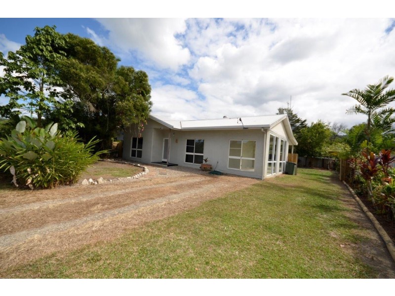 121 ALCHERA DRIVE, Mossman QLD 4873