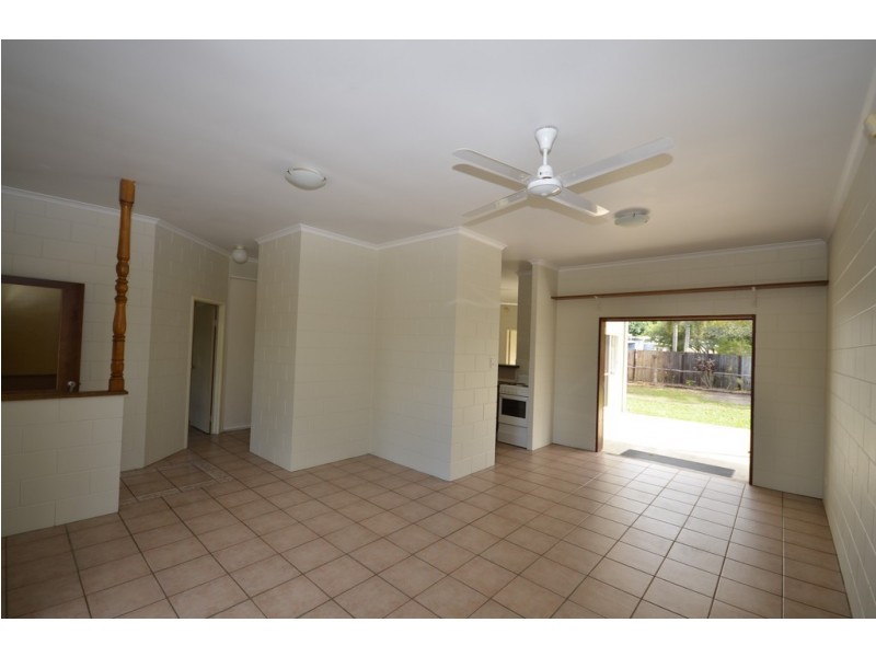 121 ALCHERA DRIVE, Mossman QLD 4873