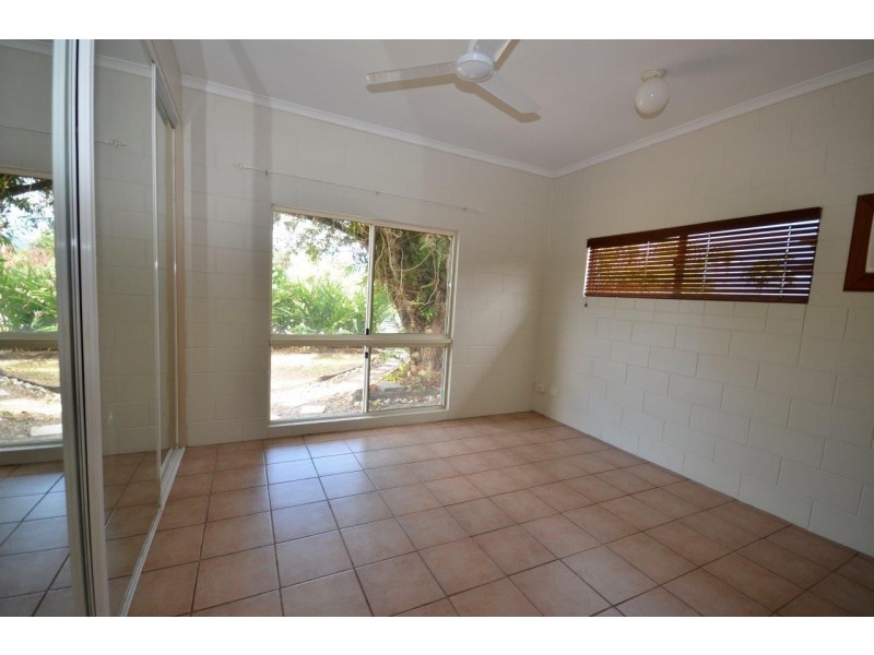 121 ALCHERA DRIVE, Mossman QLD 4873