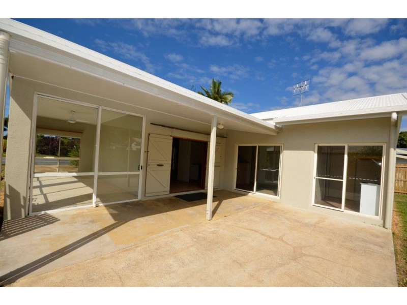 121 ALCHERA DRIVE, Mossman QLD 4873