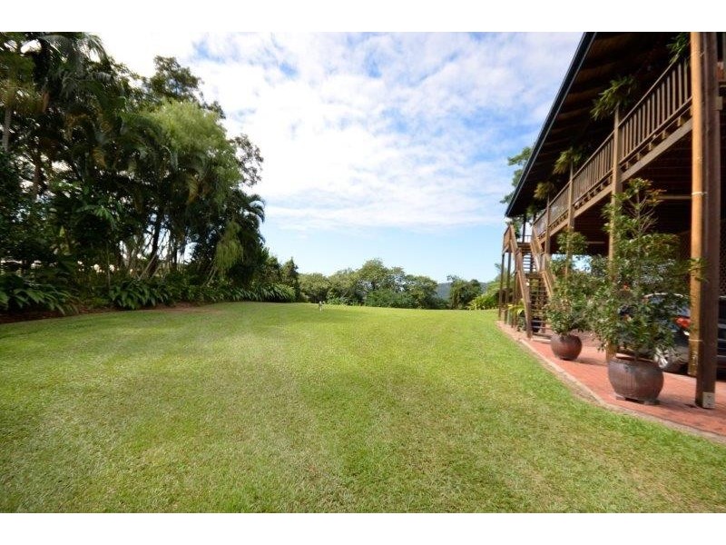 14A Noli Close, Mossman QLD 4873