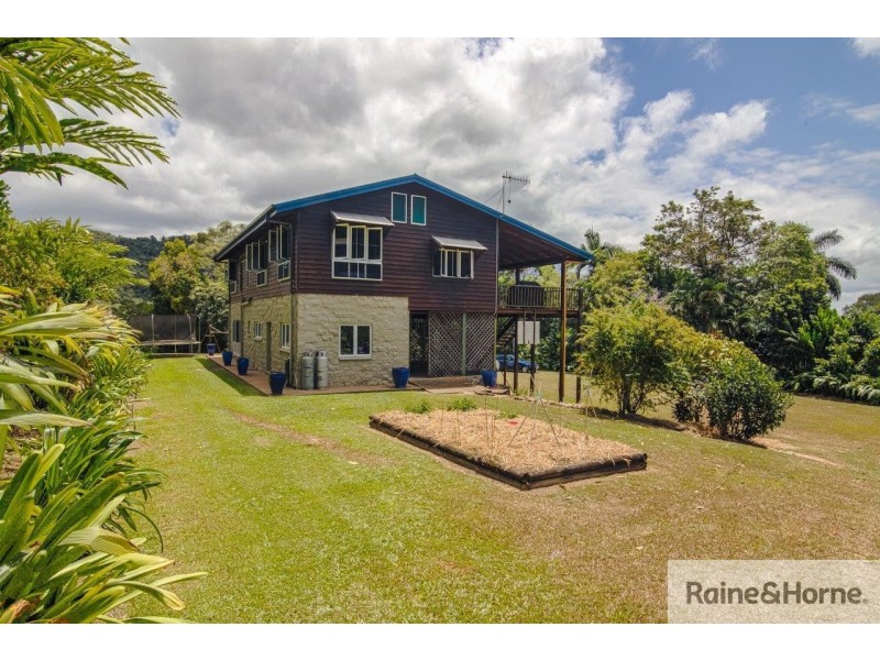 14A Noli Close, Mossman QLD 4873