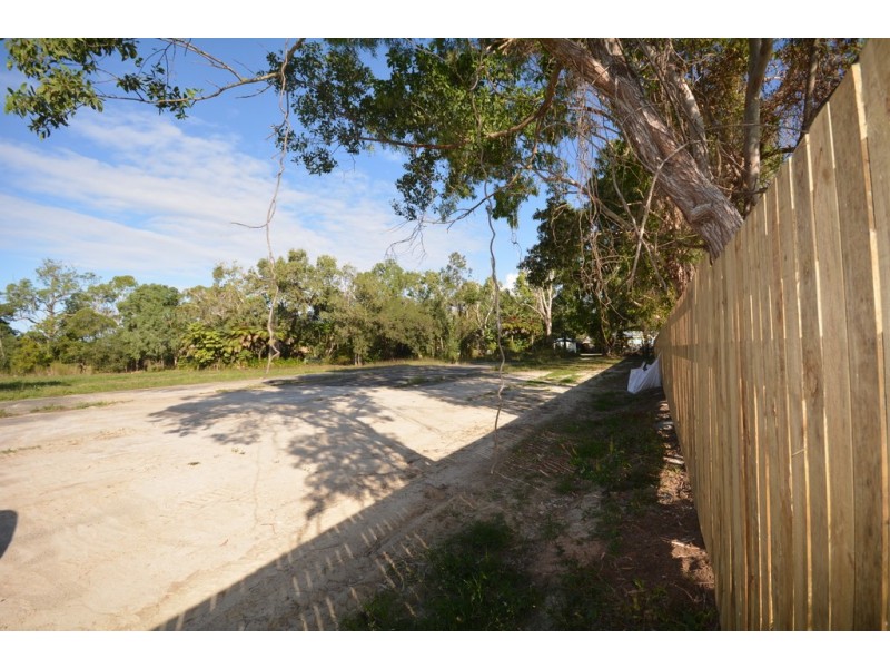 17-21 Dickson Street, Craiglie QLD 4877