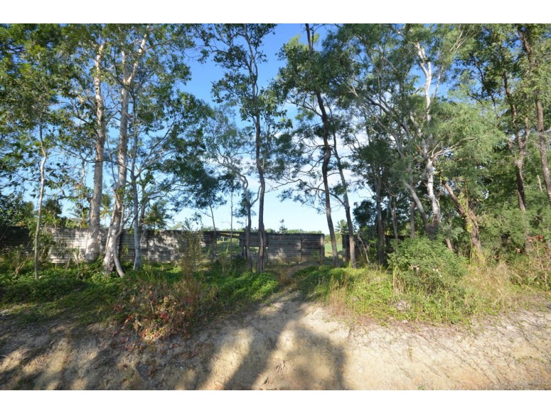 17-21 Dickson Street, Craiglie QLD 4877