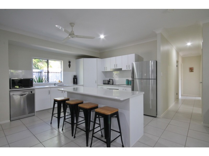 4 Yiki Street, Port Douglas QLD 4877