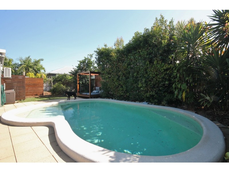 4 Yiki Street, Port Douglas QLD 4877