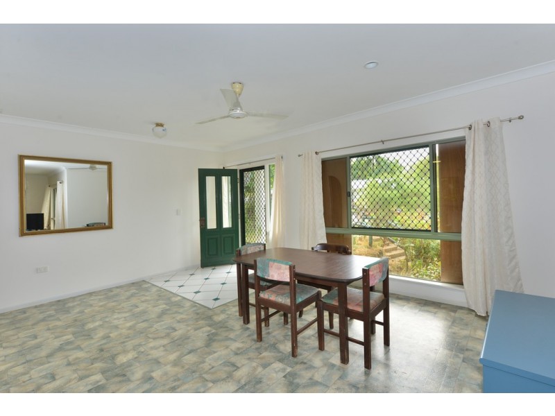 12 Noli Close, Mossman QLD 4873