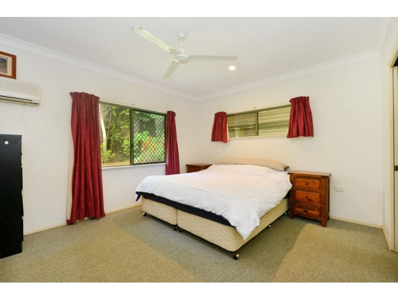 12 Noli Close, Mossman QLD 4873