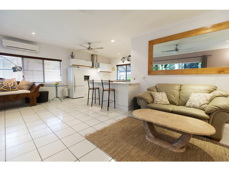 2/12 Limpet Avenue, Port Douglas QLD 4877