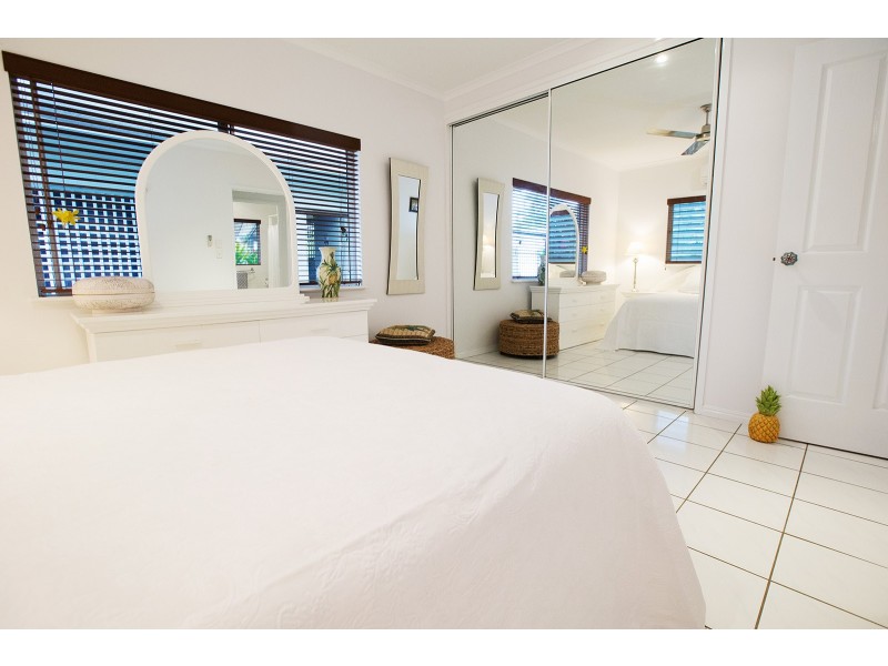 2/12 Limpet Avenue, Port Douglas QLD 4877