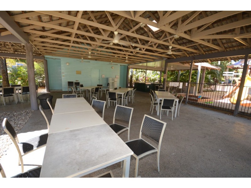 114/121-137 Port Douglas Rd (Reef Resort), Port Douglas QLD 4877