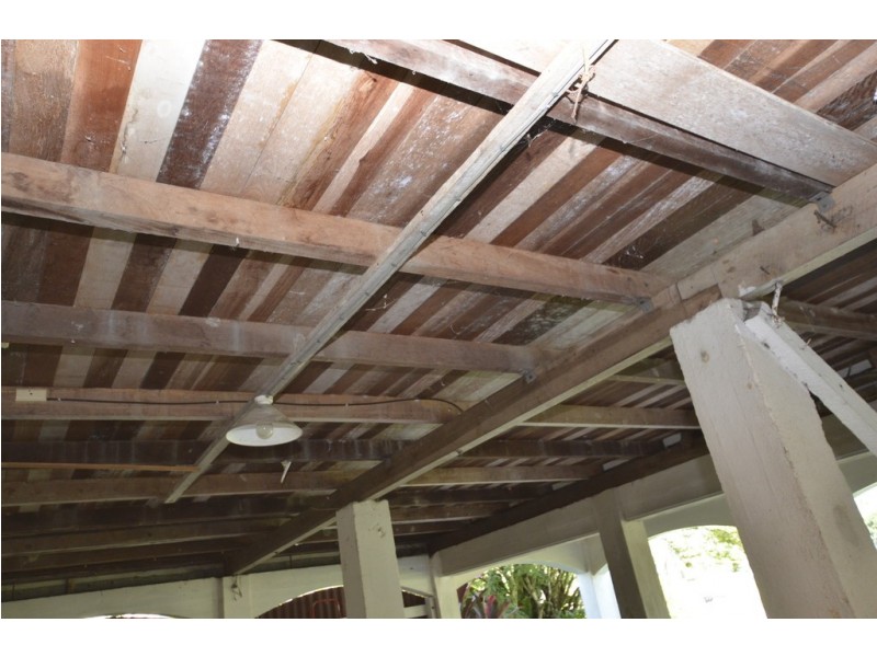 39 Mossman Street, Mossman QLD 4873