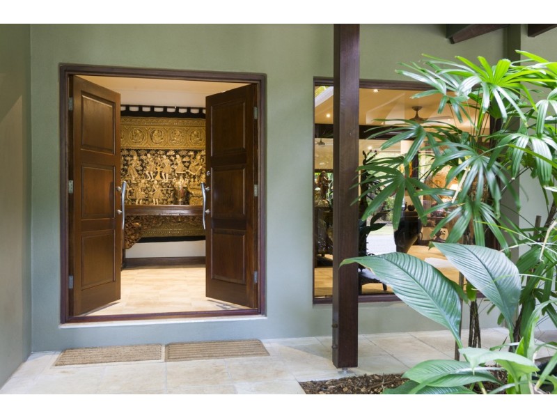 6 Jewel Close, Port Douglas QLD 4877