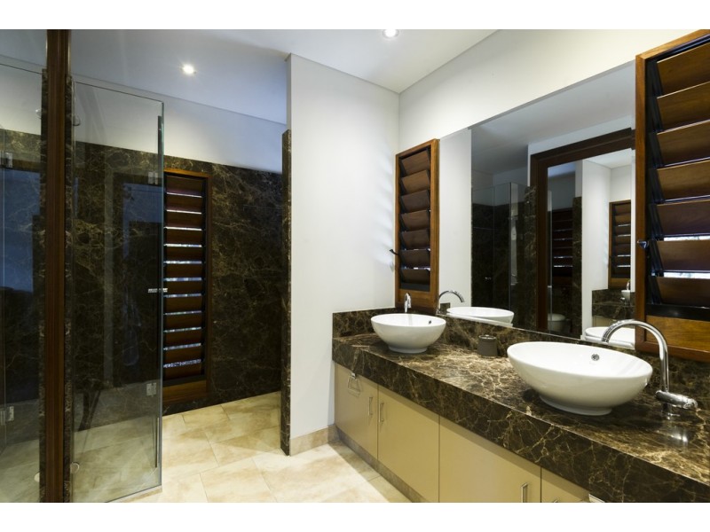 6 Jewel Close, Port Douglas QLD 4877