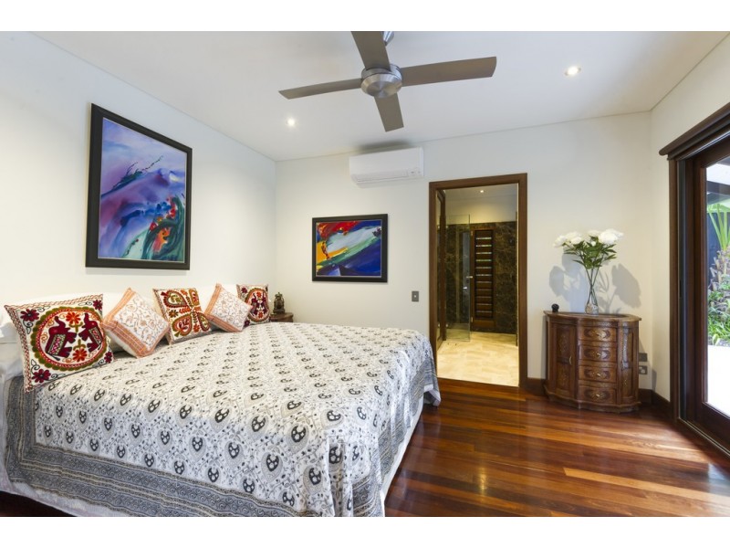 6 Jewel Close, Port Douglas QLD 4877