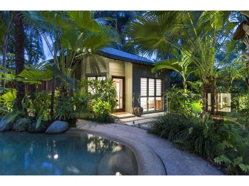 6 Jewel Close, Port Douglas QLD 4877