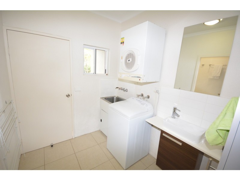106/121-137 Port Douglas Road, REEF RESORT, Port Douglas QLD 4877