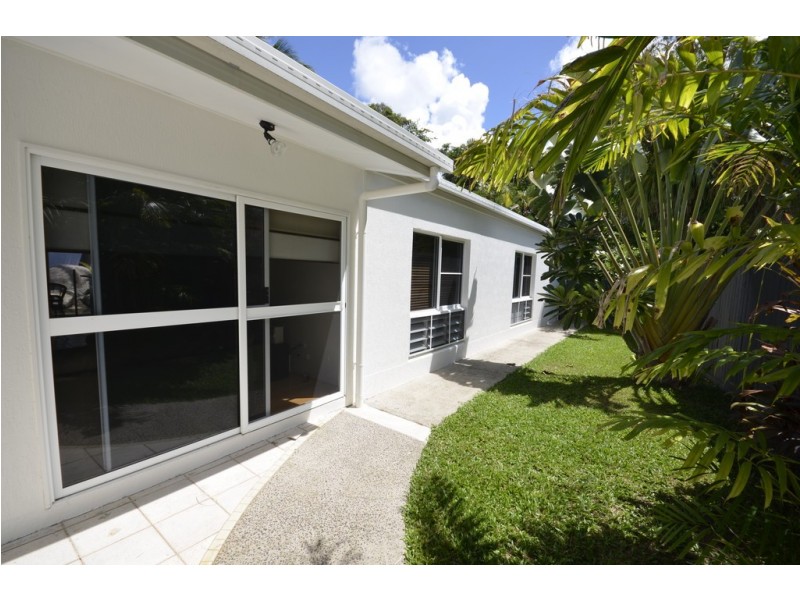 24 Endeavour Street, Port Douglas QLD 4877