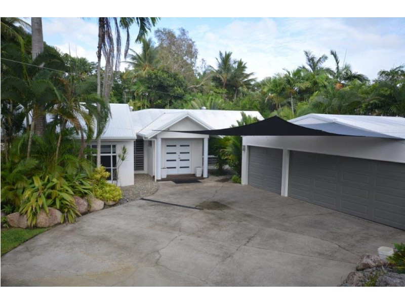 24 Endeavour Street, Port Douglas QLD 4877