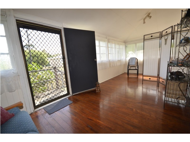14 Bow Street, Mossman QLD 4873