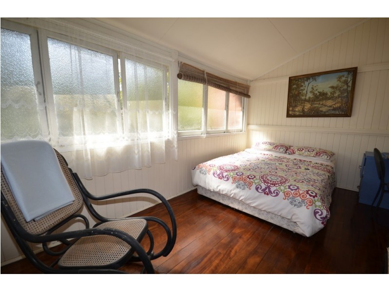 14 Bow Street, Mossman QLD 4873