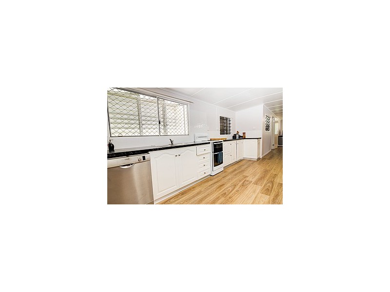 127 Miallo Road, Miallo QLD 4873