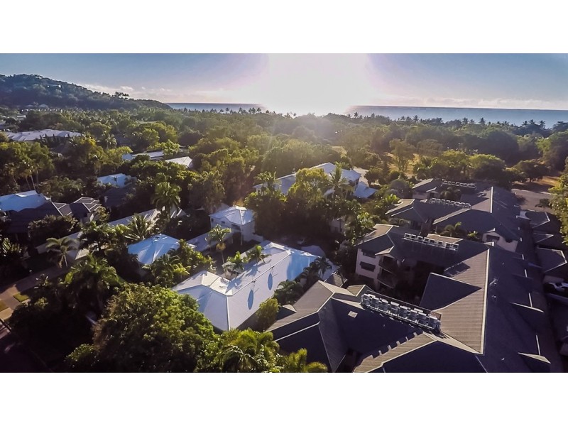 Unit 2 51-53 Davidson Street (Bay Villas), Port Douglas QLD 4877