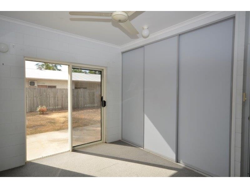19 Allamanda Street, Cooya Beach QLD 4873