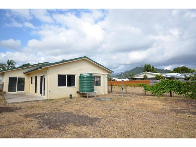 19 Allamanda Street, Cooya Beach QLD 4873