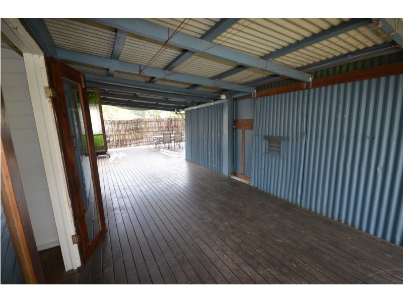 15 Hart Street, Mossman QLD 4873