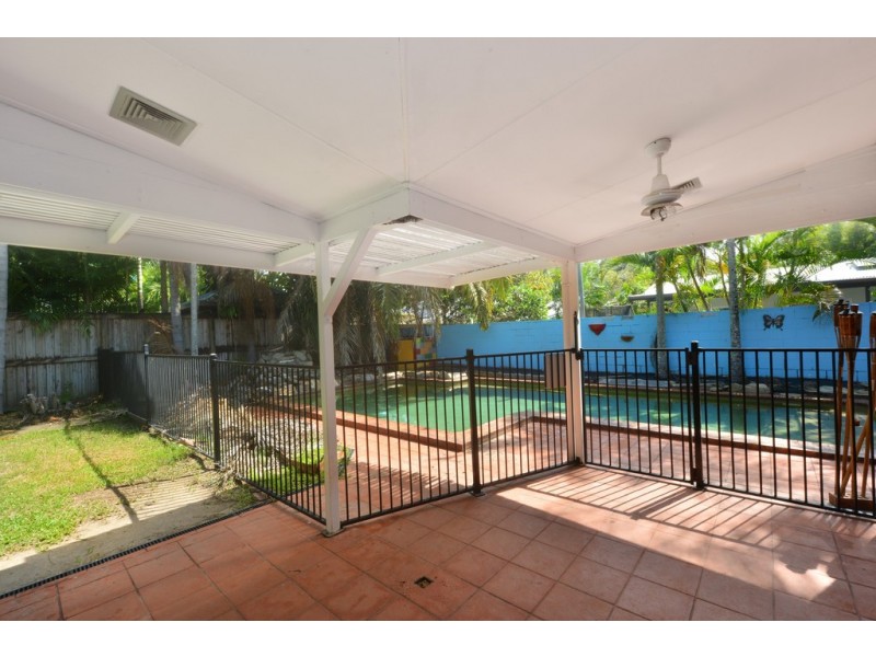 5 Opal Street, Port Douglas QLD 4877
