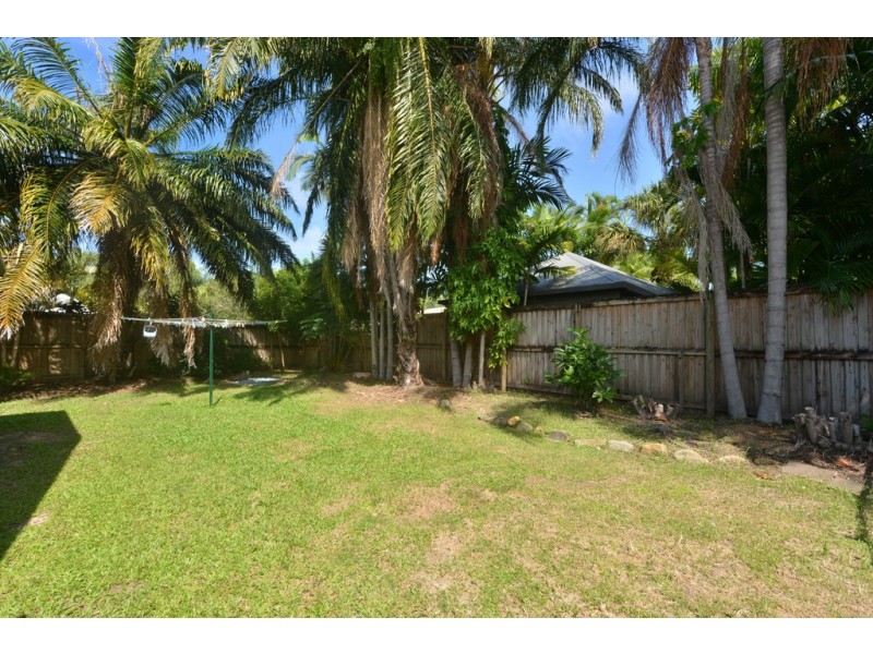5 Opal Street, Port Douglas QLD 4877