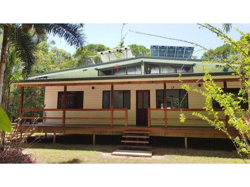 6 White Beech Road, Daintree QLD 4873