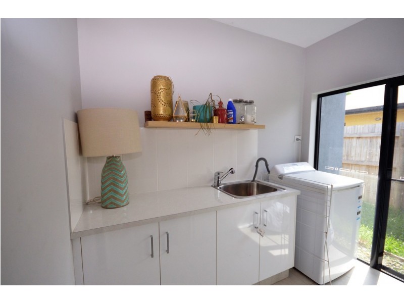 16 Gerygone Close, Mossman QLD 4873